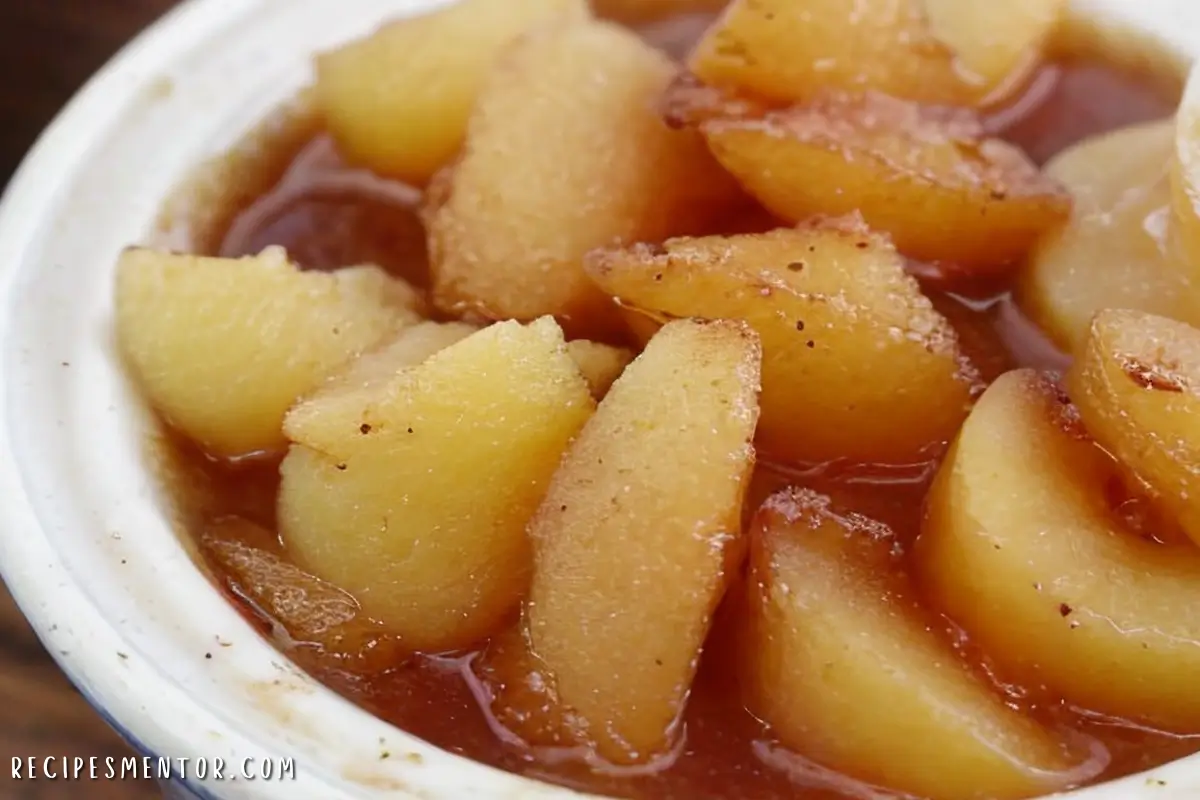 Slow Cooker Cracker Barrel Fried Apples - Recipes Mentor