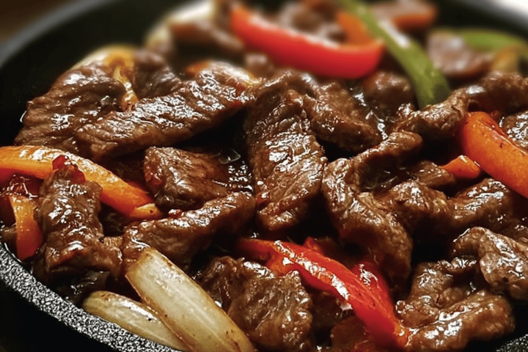 Quick and flavorful, this dish is a delightful taste of Chinese cuisine straight from your kitchen! 🍜🥢