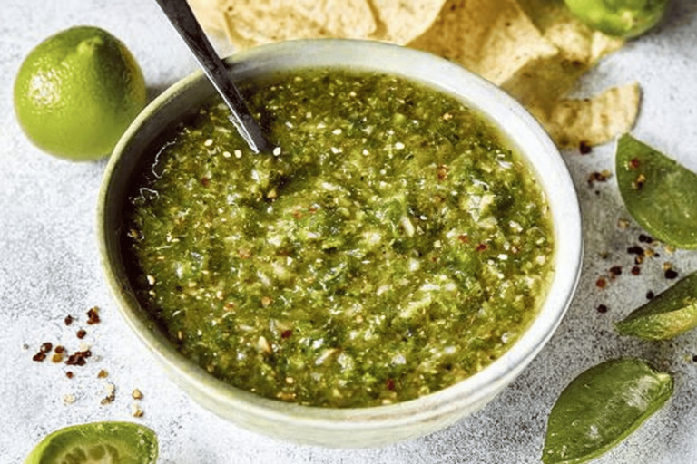 Experience the zest of homemade salsa verde! Perfect for your next taco night! 🌮✨